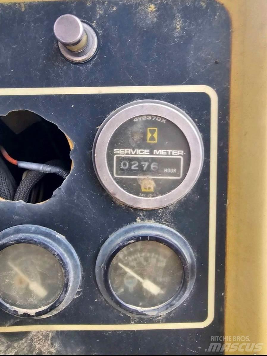 CAT D4H II Spycharki gąsienicowe