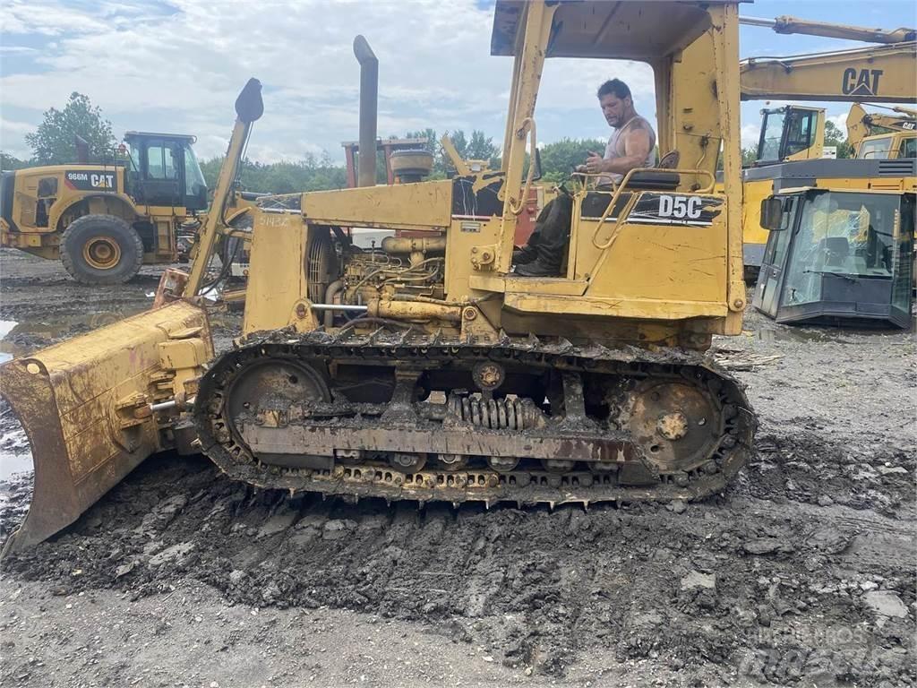 CAT D5C Spycharki gąsienicowe