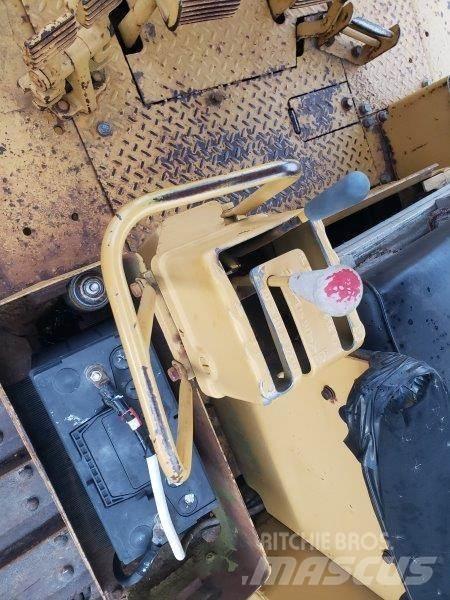 CAT D6C Spycharki gąsienicowe