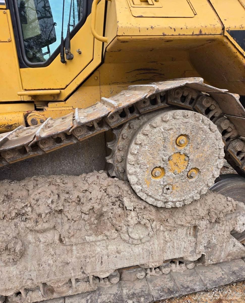 CAT D6M XL Spycharki gąsienicowe