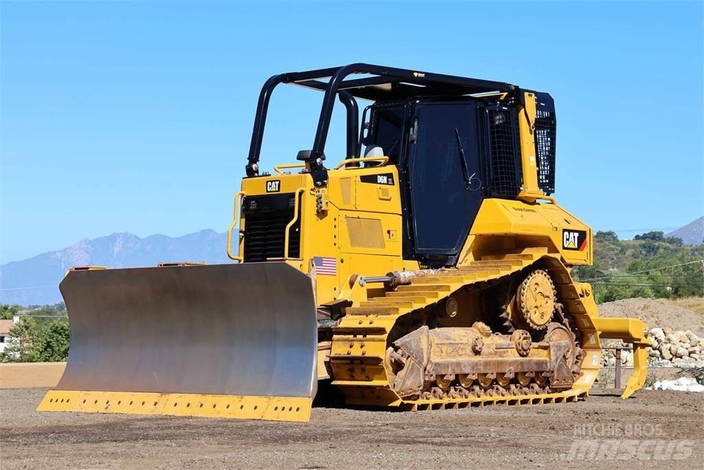 CAT D6N XL Spycharki gąsienicowe