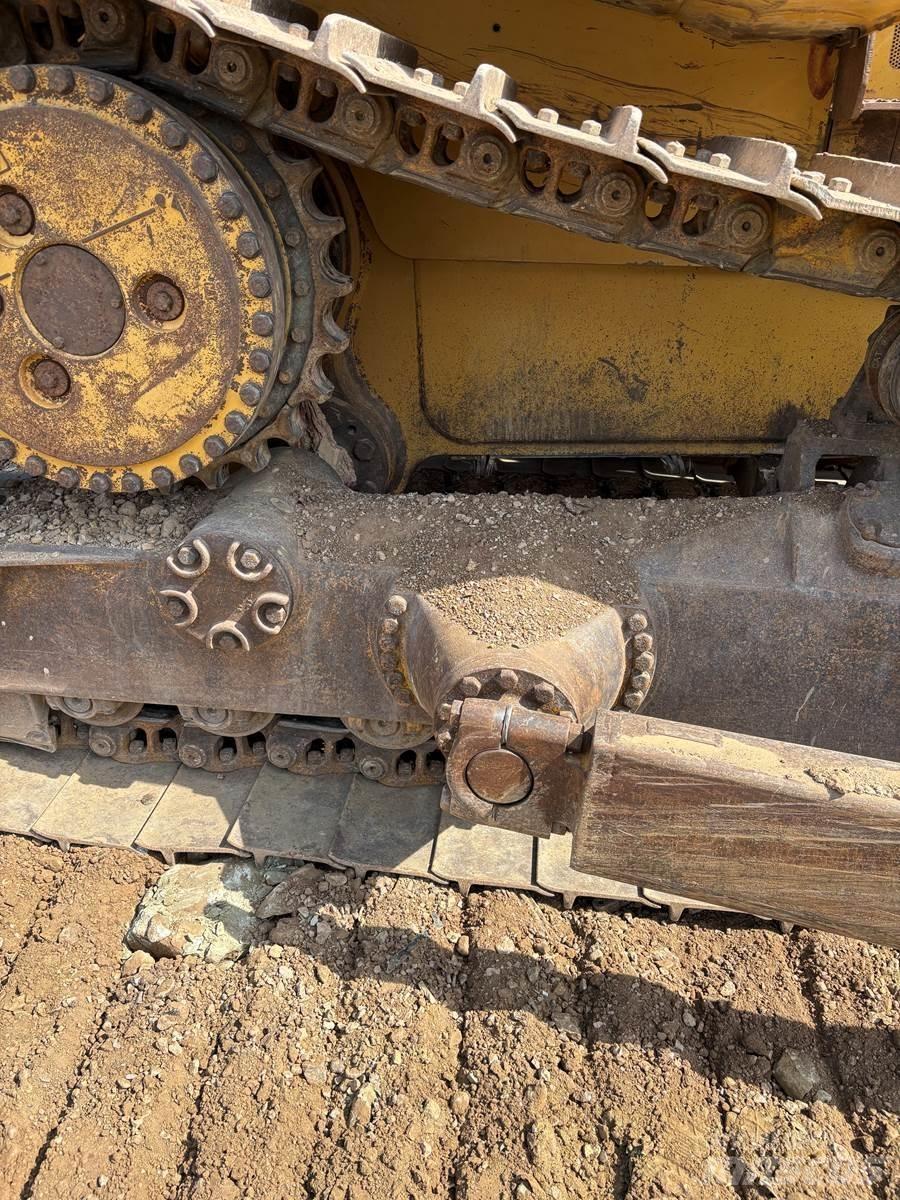 CAT D6R Spycharki gąsienicowe