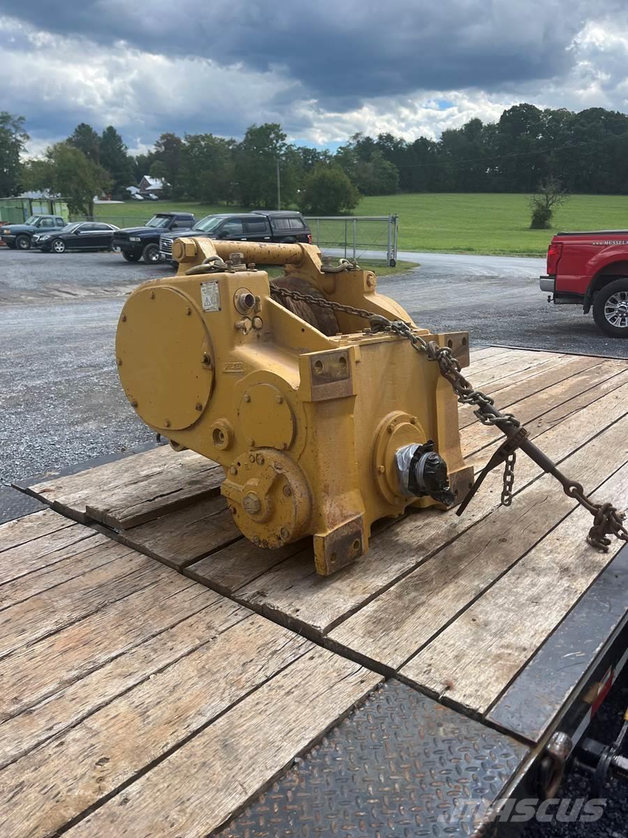 CAT D6T Spycharki gąsienicowe