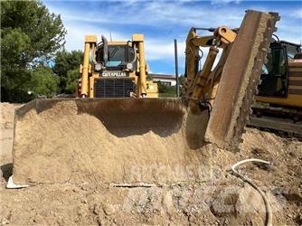 CAT D6T Spycharki gąsienicowe