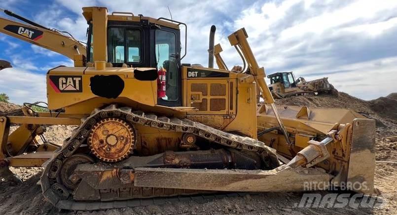 CAT D6T Spycharki gąsienicowe