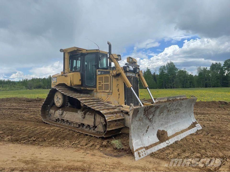 CAT D6T Spycharki gąsienicowe