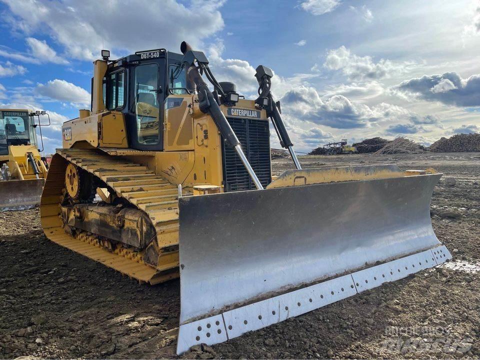 CAT D6T Spycharki gąsienicowe