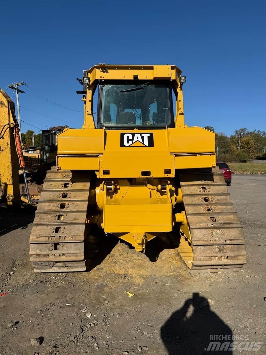 CAT D6T Spycharki gąsienicowe