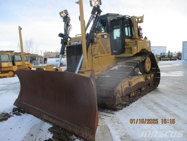 CAT D6T Spycharki gąsienicowe