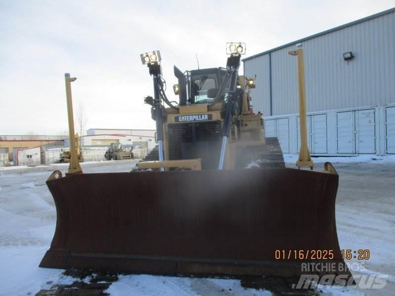 CAT D6T Spycharki gąsienicowe