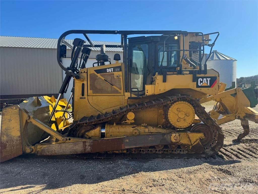 CAT D6T XW Spycharki gąsienicowe
