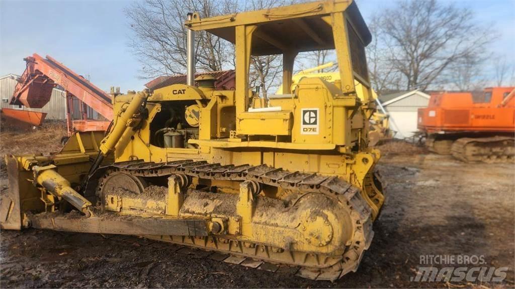 CAT D7F Spycharki gąsienicowe