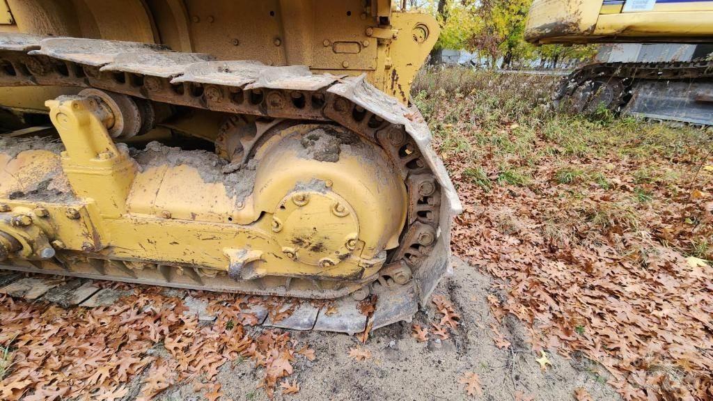 CAT D7F Spycharki gąsienicowe