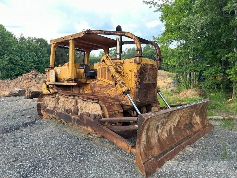CAT D7F Spycharki gąsienicowe
