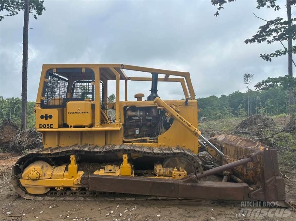 CAT D85E Spycharki gąsienicowe