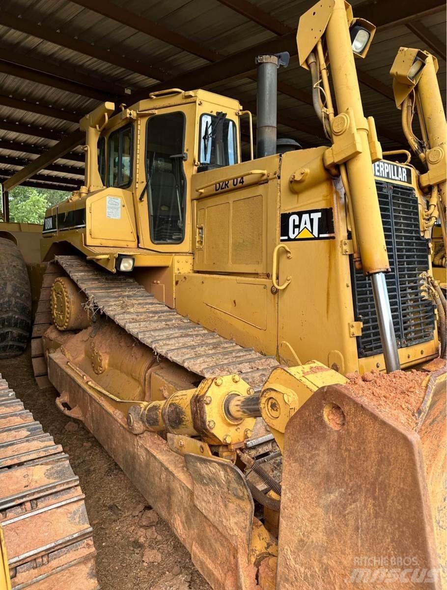 CAT D8N Spycharki gąsienicowe