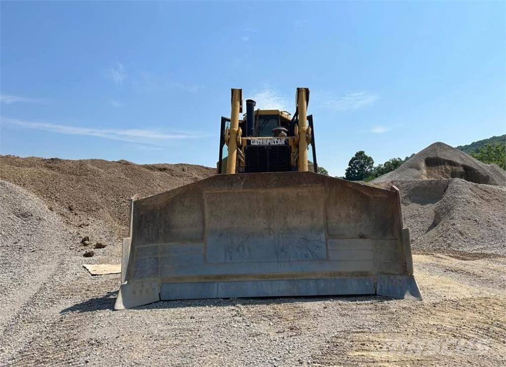 CAT D8N Spycharki gąsienicowe