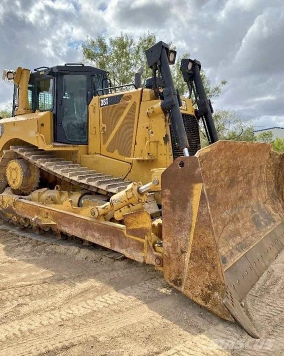 CAT D8T Spycharki gąsienicowe
