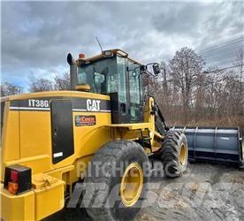 CAT IT38G Ładowarki kołowe