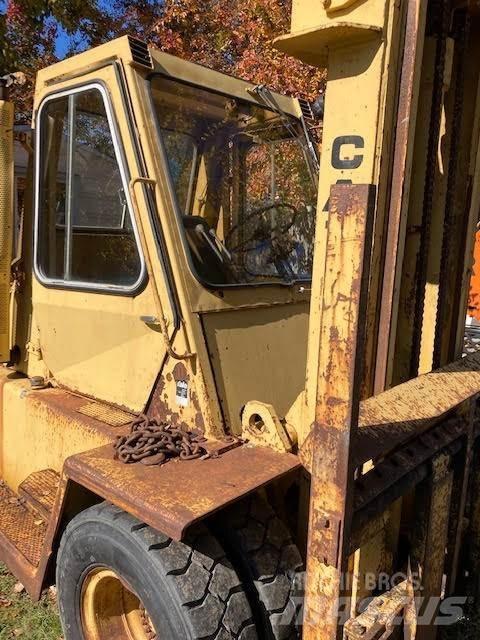 CAT V120 Wózki widłowe inne