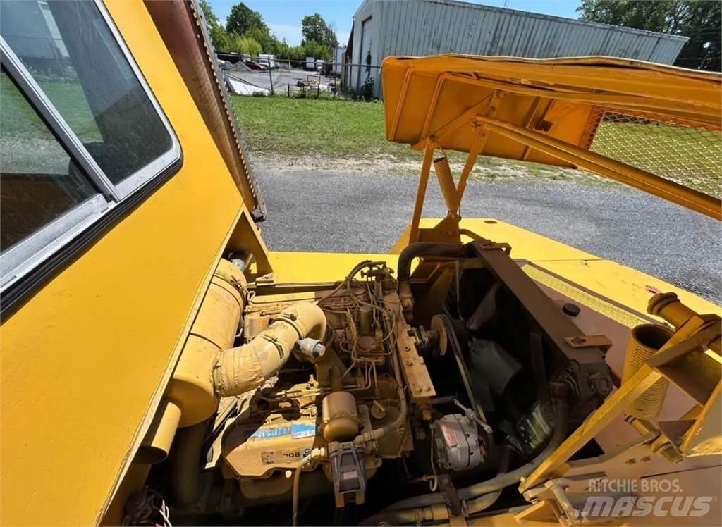 CAT V300 Wózki widłowe inne