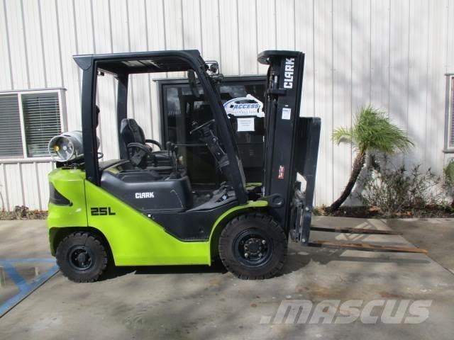 Clark S25L Wózki widłowe inne