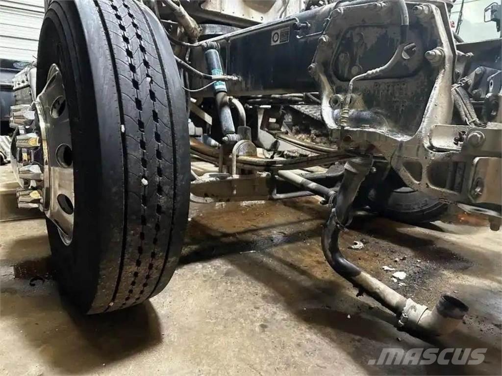  Dana 367 Mosty, wały i osie