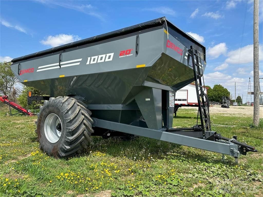 Demco 1000 Przyczepy zbożowe