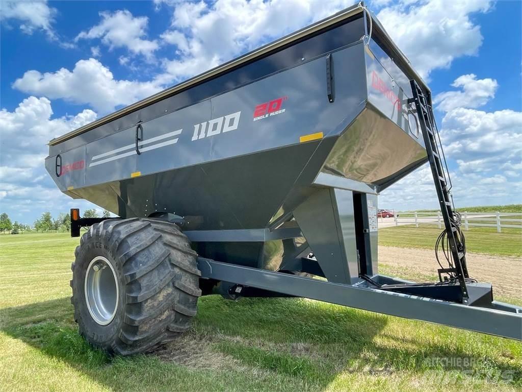 Demco 1100 Przyczepy zbożowe