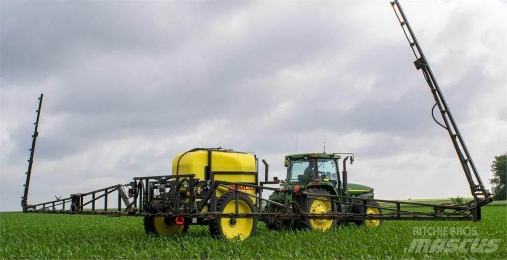 Demco 1250 Opryskiwacze zaczepiane