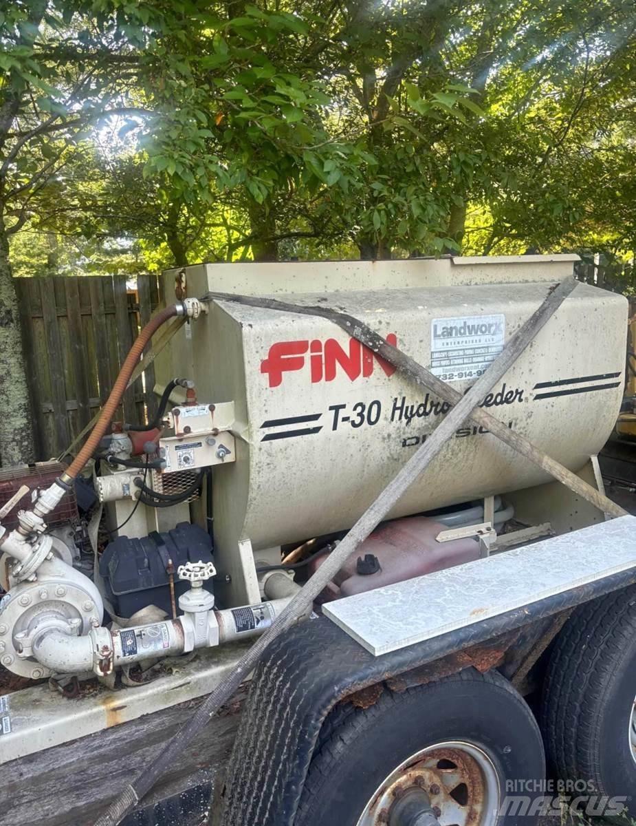 Finn T30 Kosze zasypowe