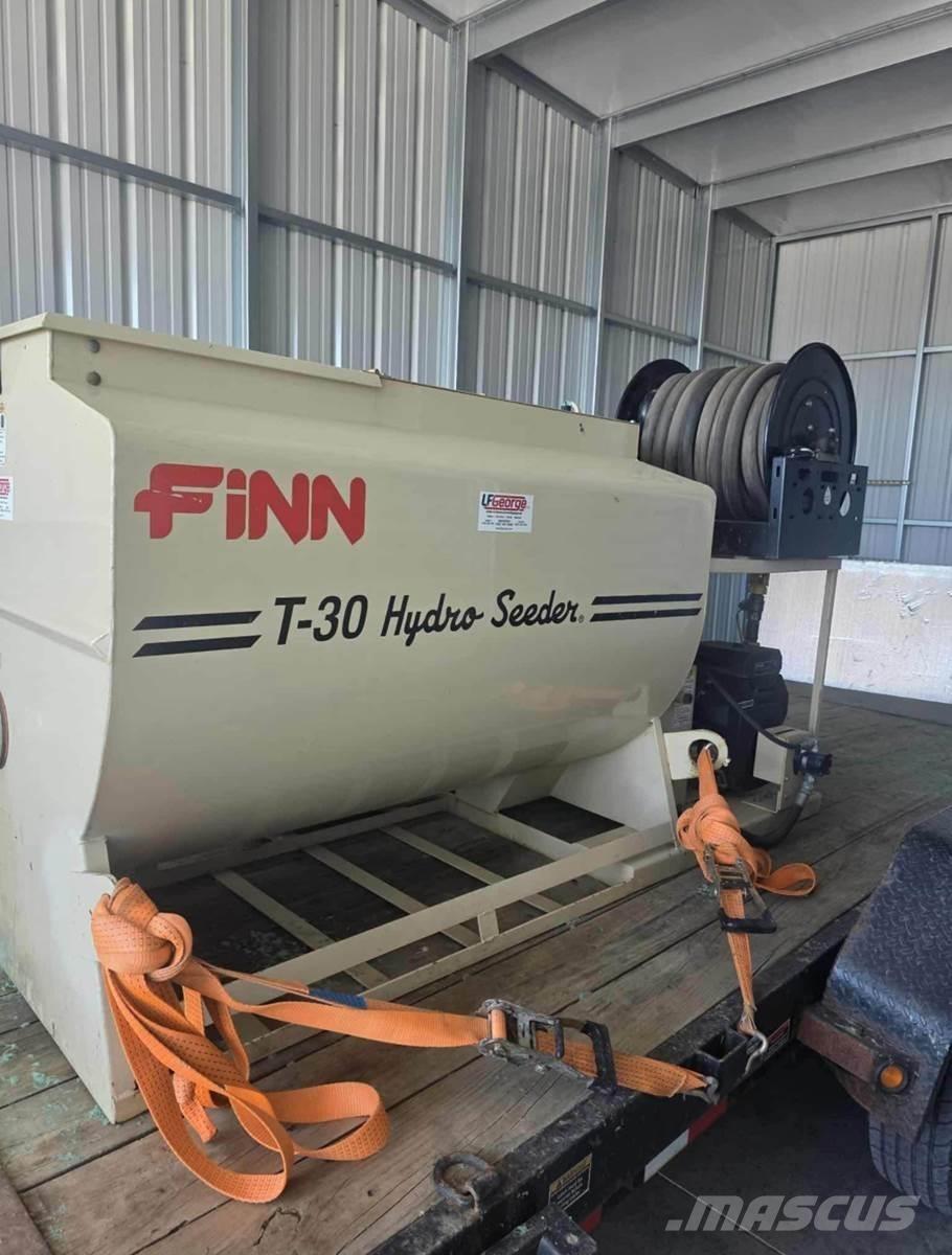 Finn T30 Kosze zasypowe