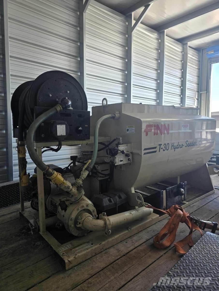 Finn T30 Kosze zasypowe