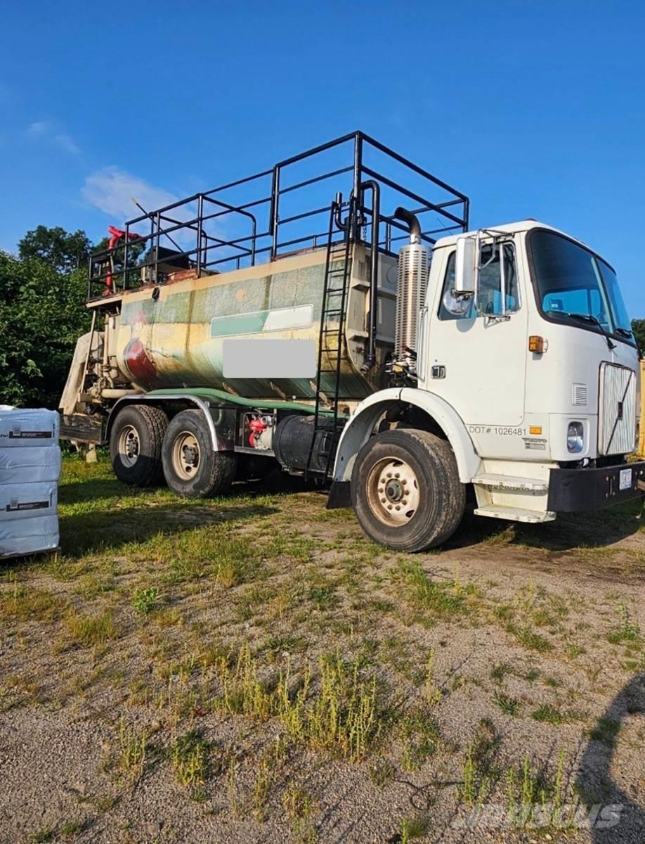 Finn T330 Kosze zasypowe