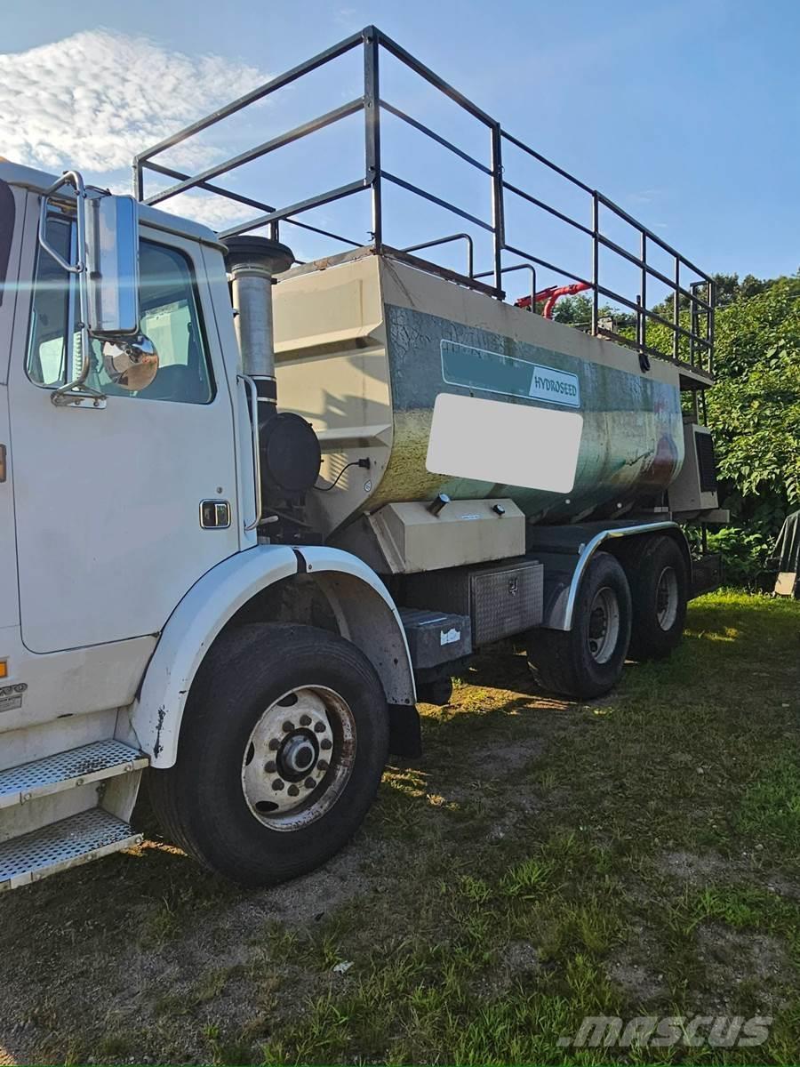 Finn T330 Kosze zasypowe