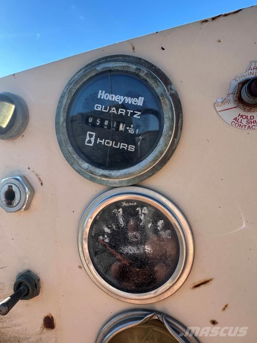 Finn T330 Kosze zasypowe