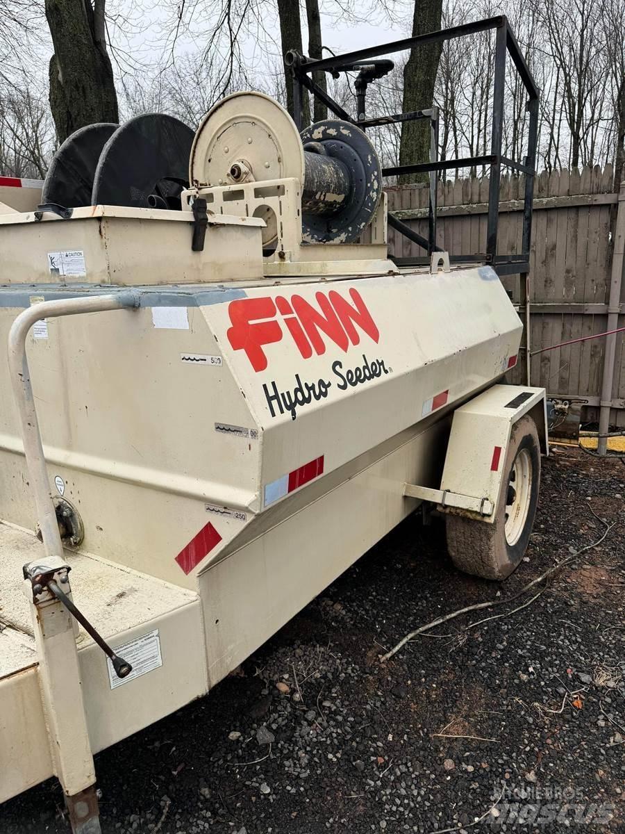 Finn T60T Kosze zasypowe