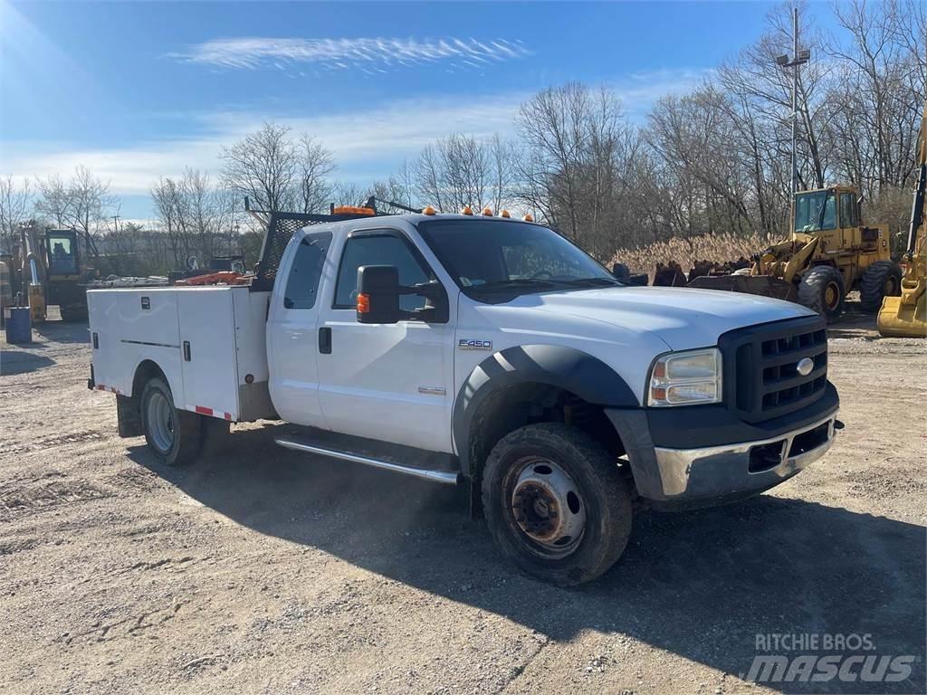 Ford F-450 Pojazdy komunalne