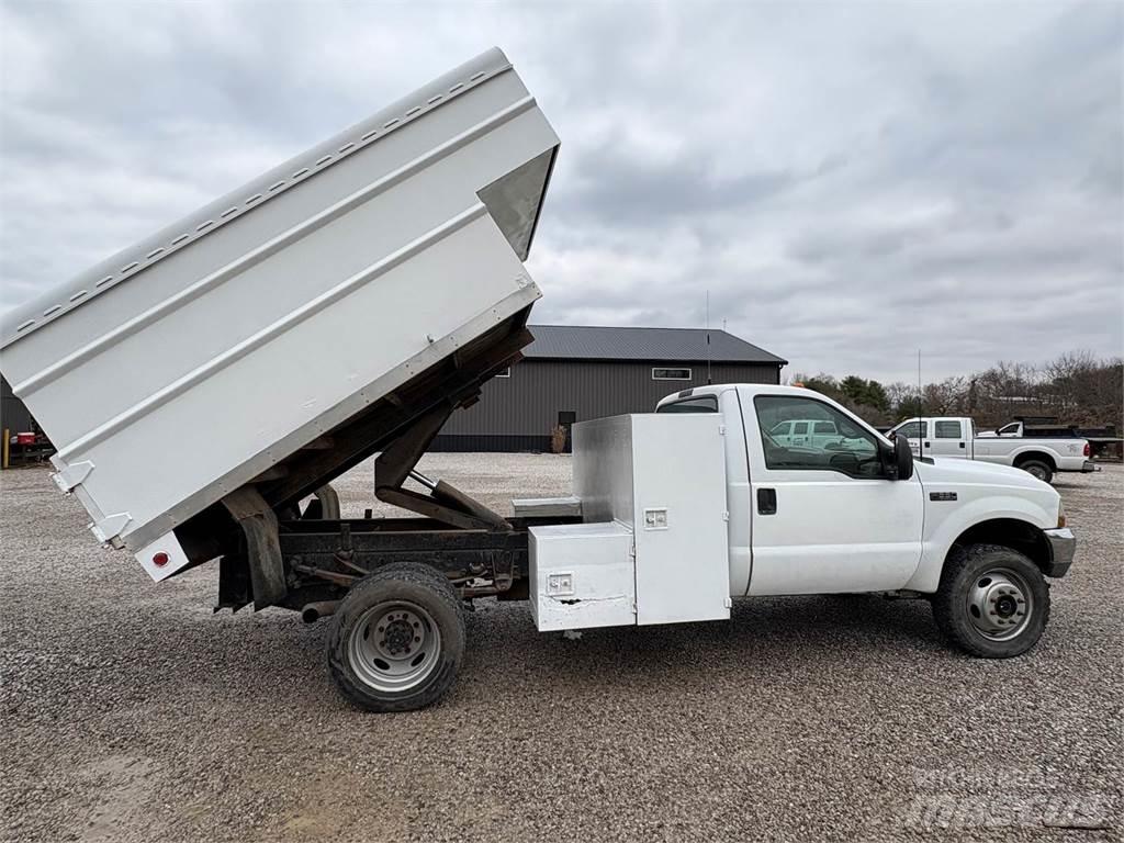 Ford F-550 Pojazdy komunalne