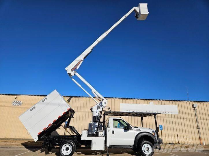 Ford F-550 Podnośniki koszowe