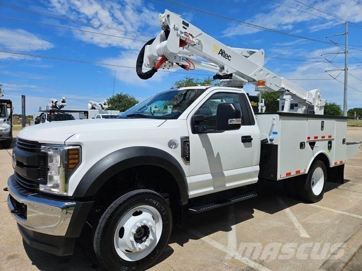 Ford F-550 Podnośniki koszowe