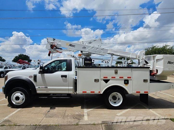 Ford F-550 Podnośniki koszowe