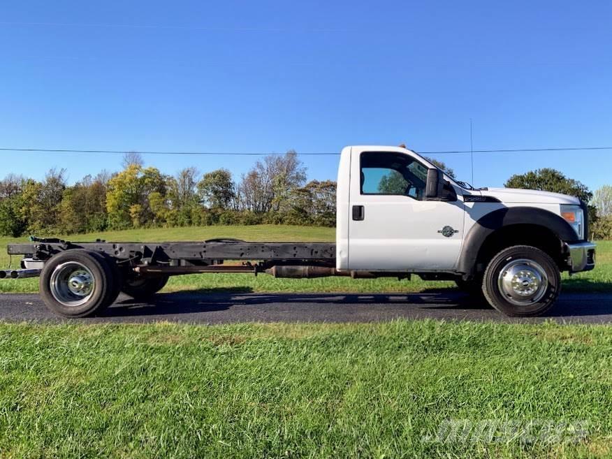 Ford F-550 Pojazdy pod zabudowę