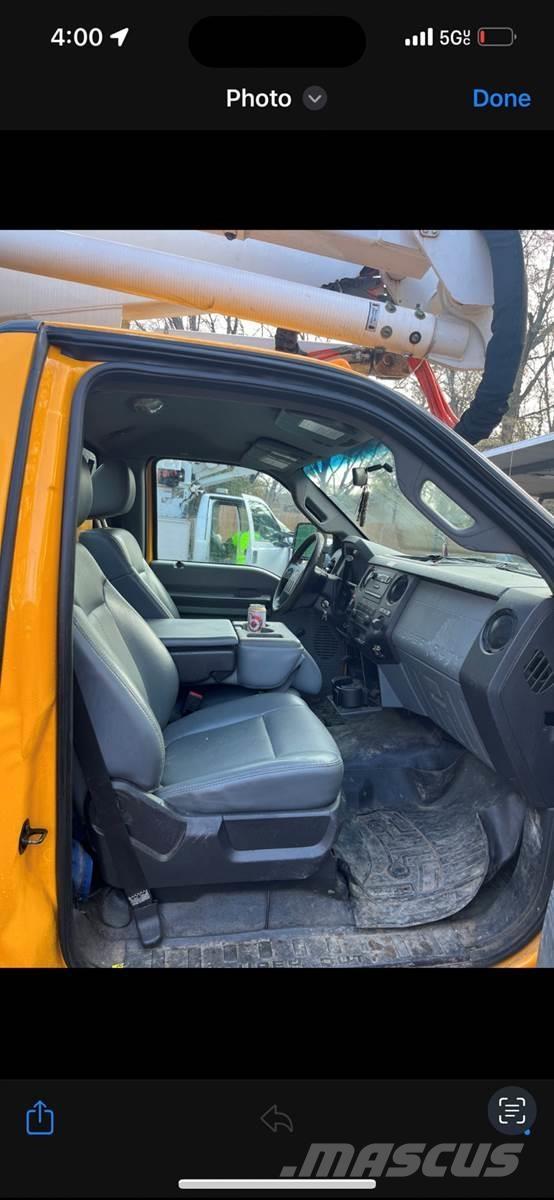 Ford F-550 Podnośniki koszowe