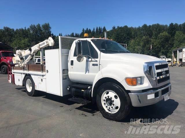 Ford F-650 Żurawie samochodowe