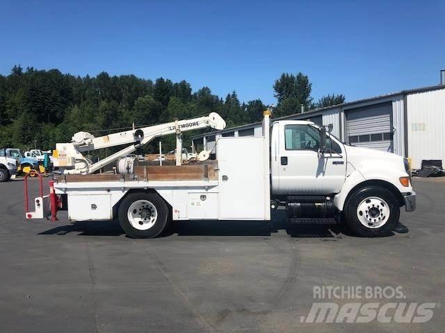 Ford F-650 Żurawie samochodowe