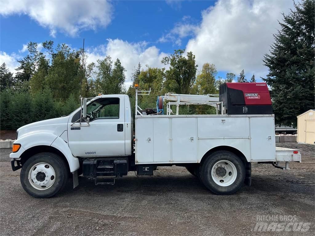 Ford F-650 Pojazdy komunalne