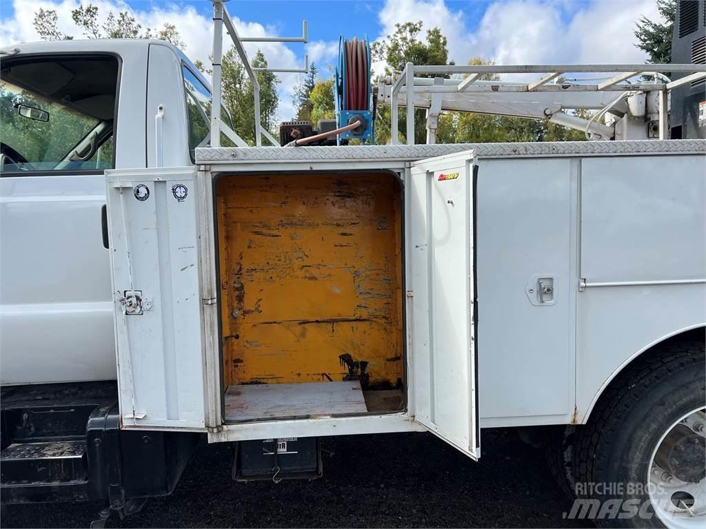 Ford F-650 Pojazdy komunalne