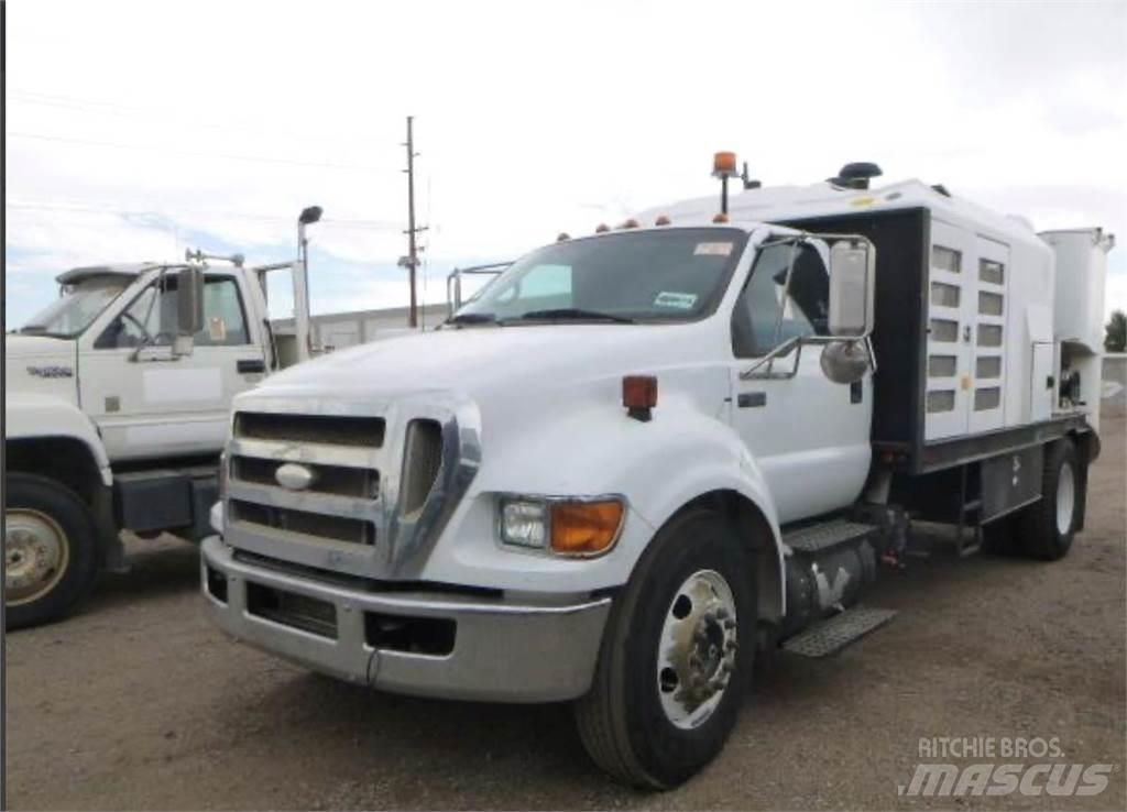 Ford F-650 Kombi / koparki ssące
