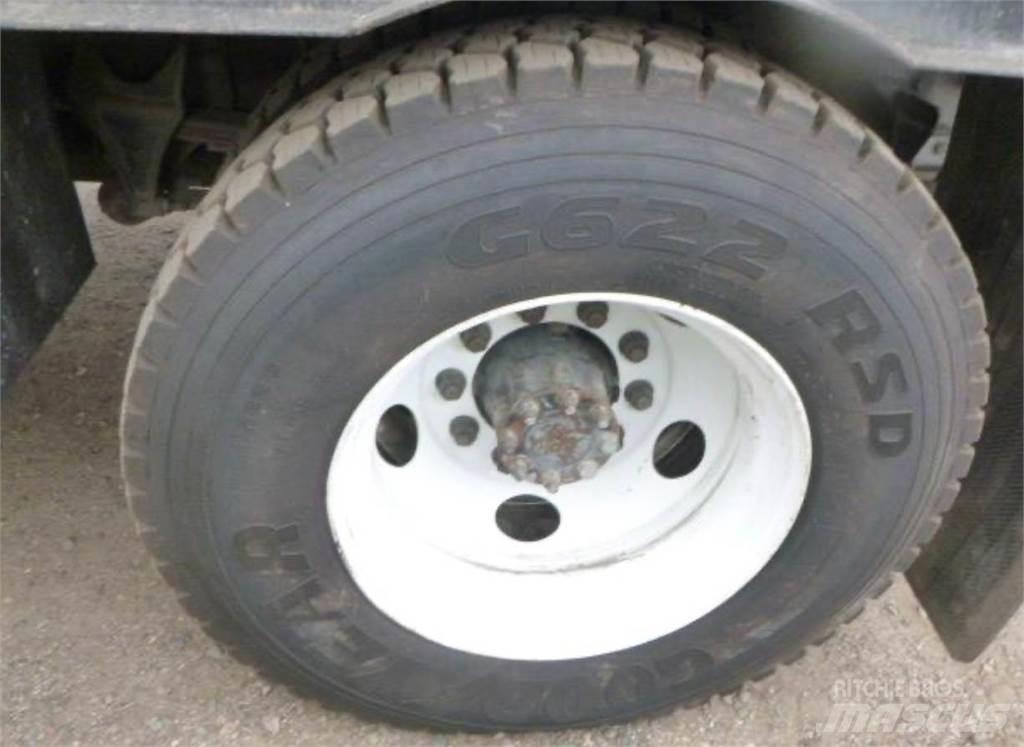 Ford F-650 Kombi / koparki ssące